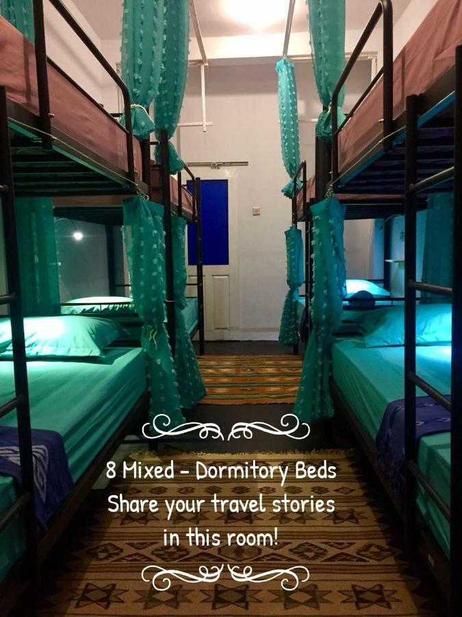 The Bodhi Tree Karimunjawa Hostel Luaran gambar