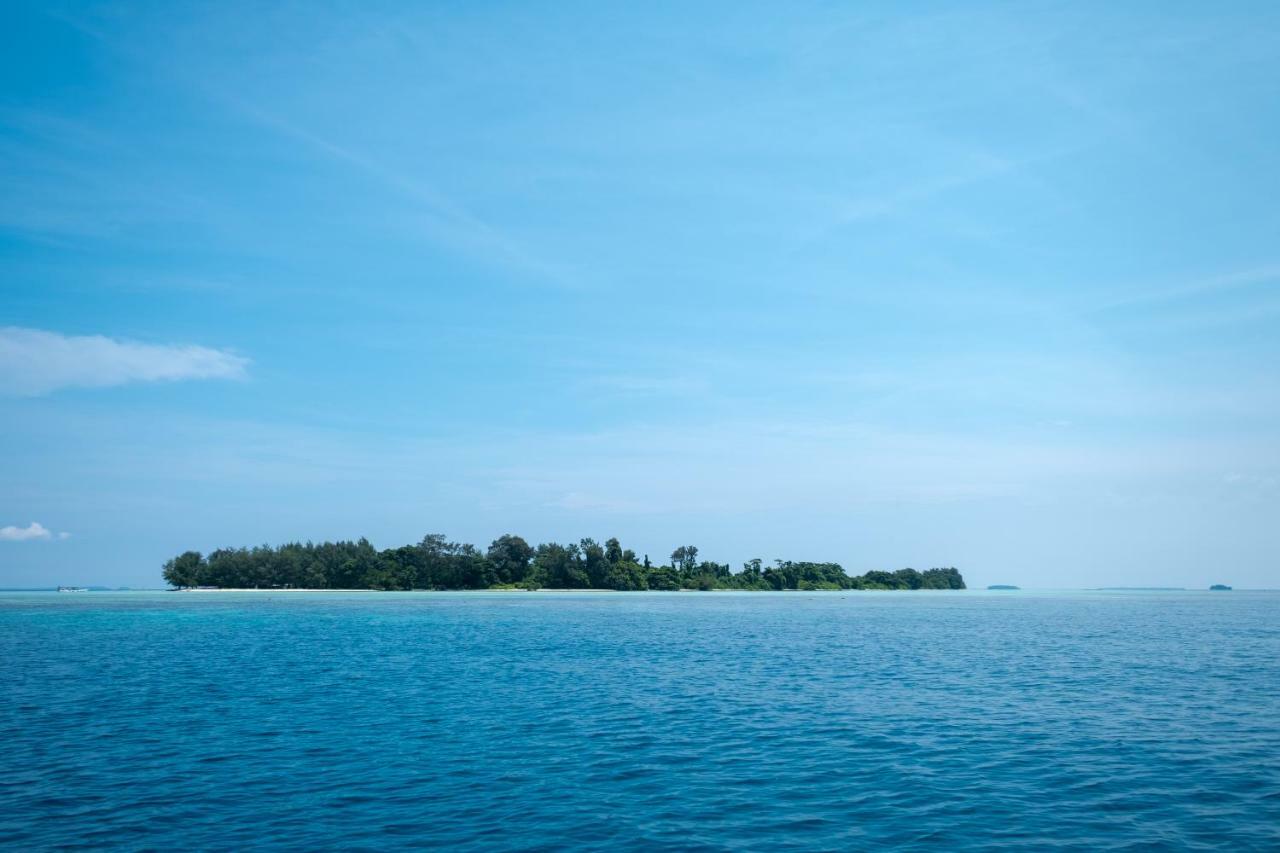 The Bodhi Tree Karimunjawa Hostel Luaran gambar