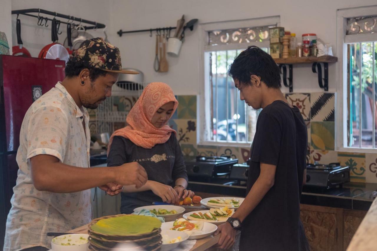 The Bodhi Tree Karimunjawa Hostel Luaran gambar